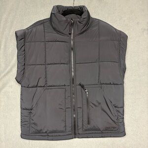 Fabletics Women’s Cloud Nine Puffer Vest Black Sz. XXS